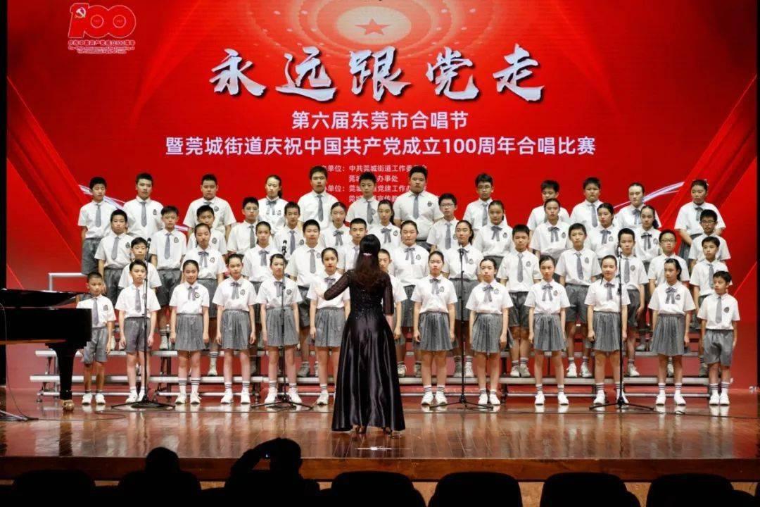 随时提醒自己，别冲动，随时提醒自己刚离婚别急再婚，谁个男人好，好干嘛离了，别听男人那张破嘴？游戏画面