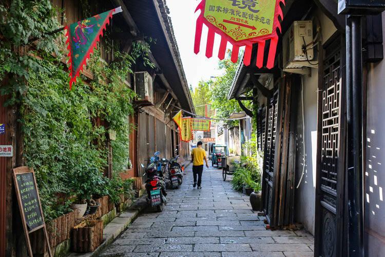 请问《吕祖心经》里讲求“治心”是为了什么？游戏画面